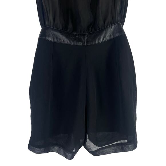 Silence+Noise UO Faux Wrap Chiffon Belted Romper Black Size 2 - Picture 8 of 9